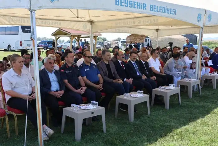 Nilüferlerin kalbinde dostluk buluşması! Konya’dan dünyaya ortak mesaj 2